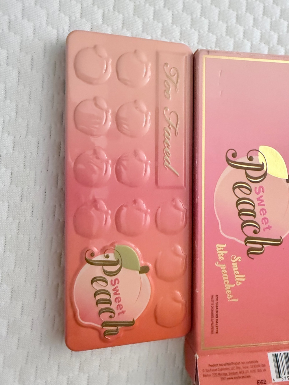 Too Faced Sweet Peach Pink & Peach Eyeshadow Palette